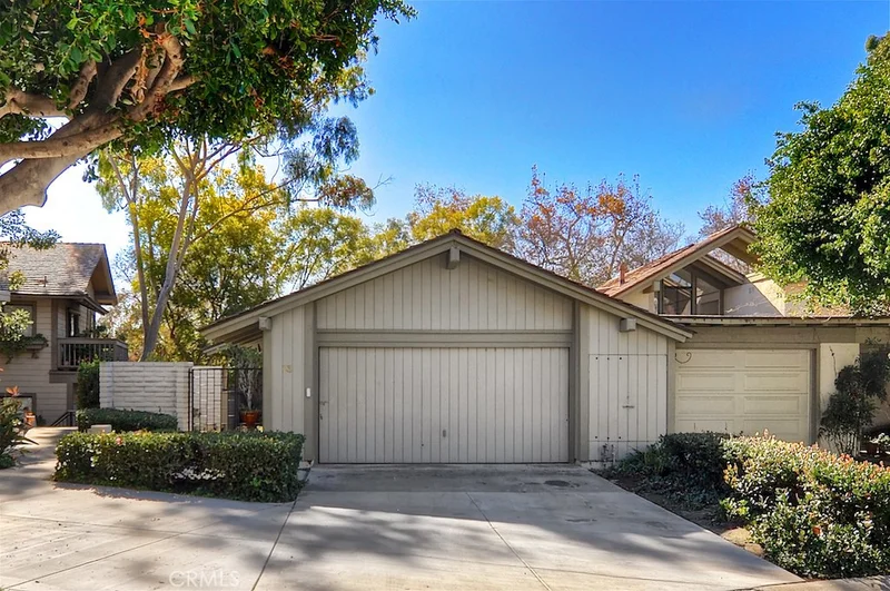 23 Madrona, Irvine, CA 92612