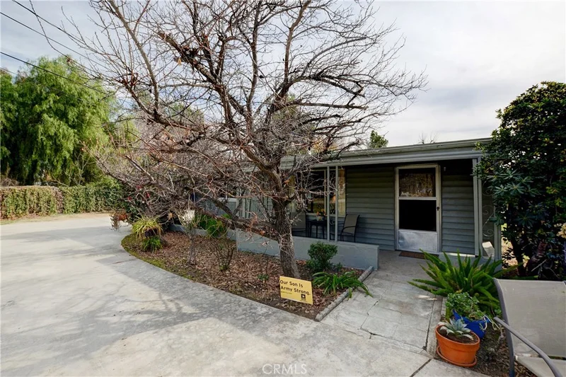 41573 Johnston, Hemet, CA 92544