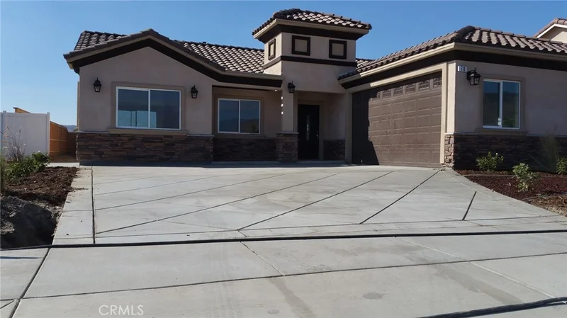 518 Sandalwood, San Jacinto, CA 92582
