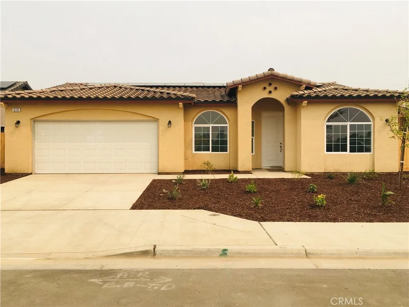 519 Triviso, Madera, CA 93637