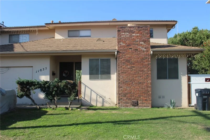 11835 Grevillea, Hawthorne, CA 90250