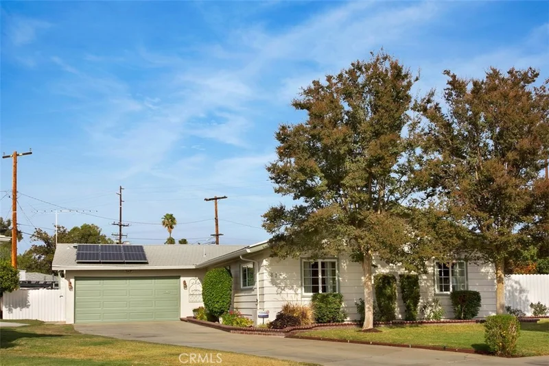 8705 Larkin, Riverside, CA 92503