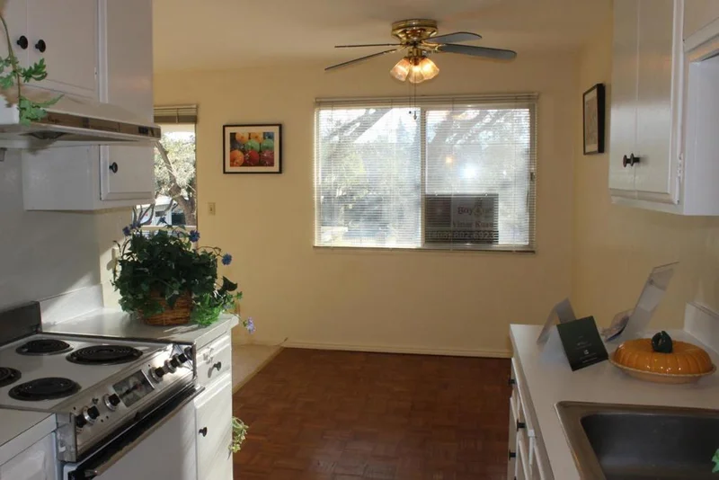 255 Rengstorff #134, Mountain View, CA 94040