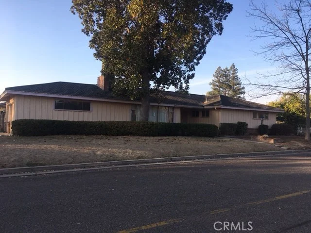 1901 Sixth, Atwater, CA 95301