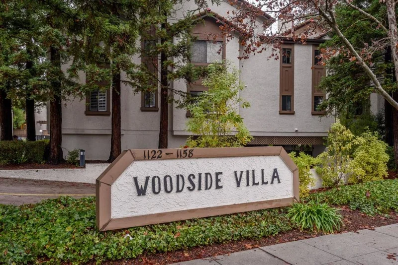 1126 Woodside #6, Redwood City, CA 94061