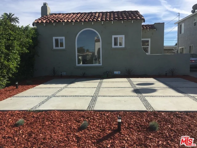 2934 Rimpau, Los Angeles, CA 90016
