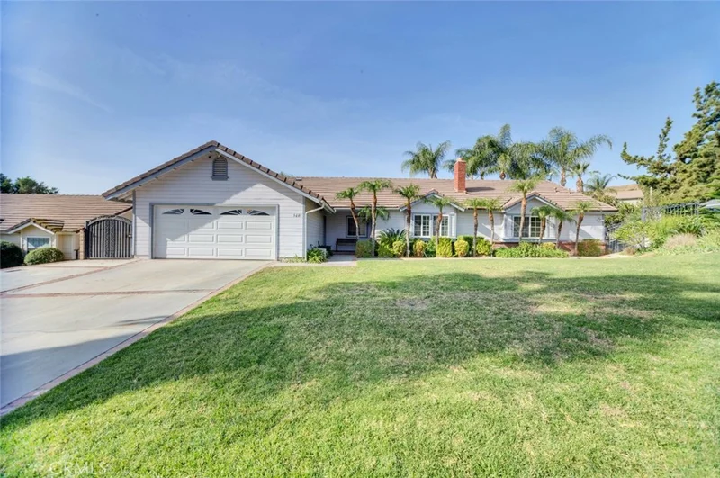 5601 Greens Drive, Jurupa Valley, CA 92509