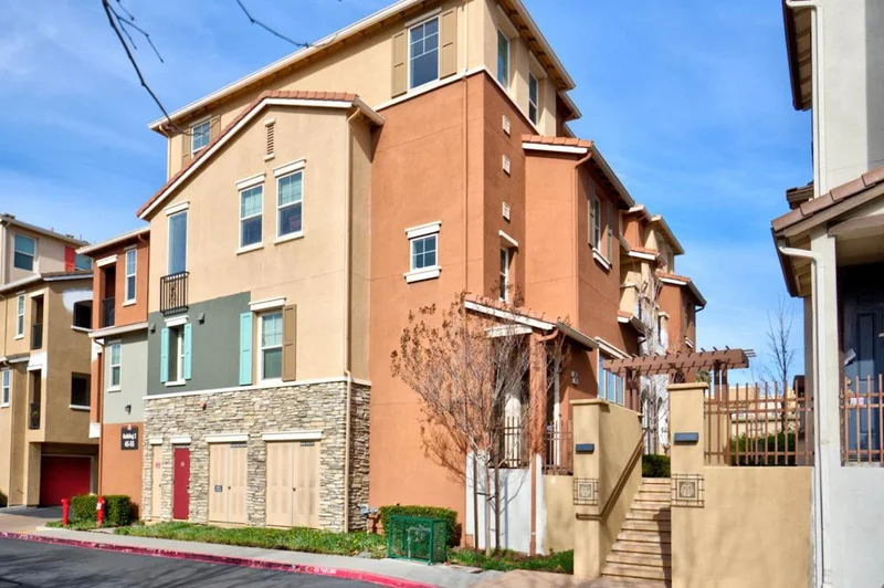 45 Ede, Milpitas, CA 95035
