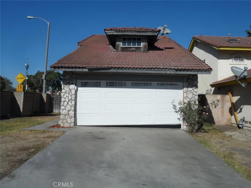 631 Myrrh, Compton, CA 90220