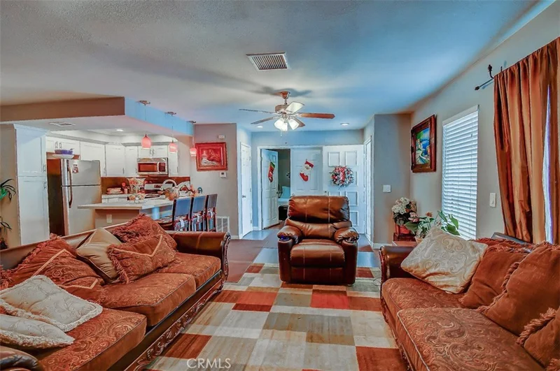 25882 Via Lomas #30, Laguna Hills, CA 92653