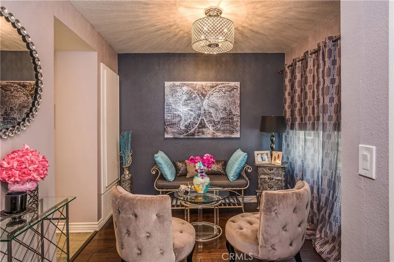 2600 E 20th Street 304A, Signal Hill, CA 90755