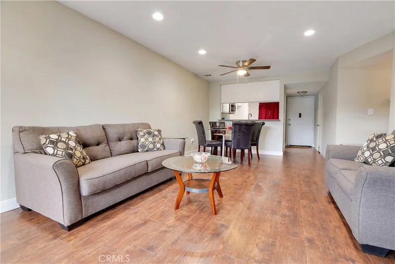 628 Daisy Avenue 227, Long Beach, CA 90802