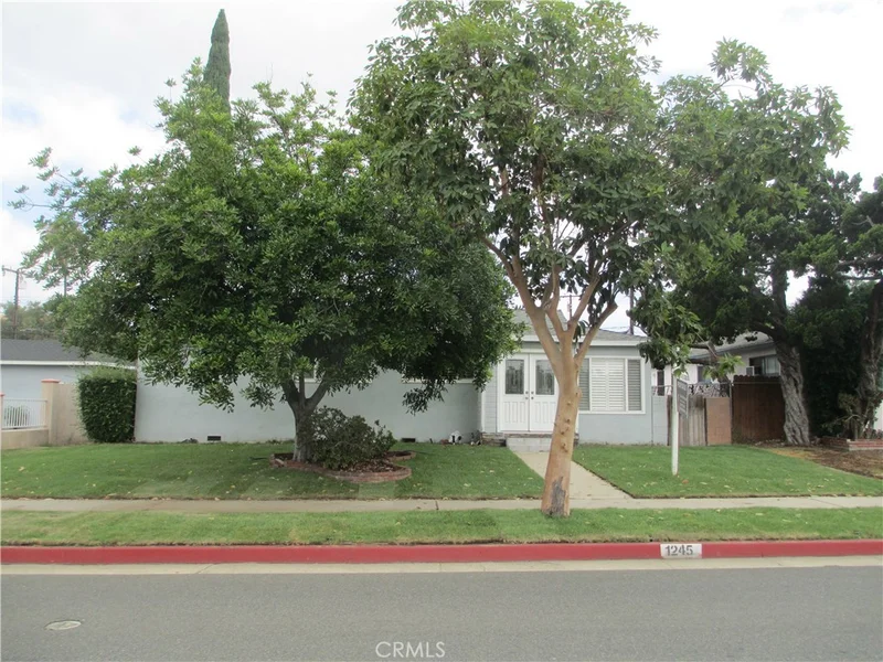 1245 Gladstone, Glendora, CA 91740