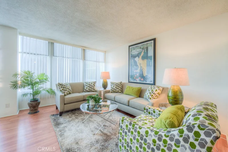 100 Atlantic #407, Long Beach, CA 90802