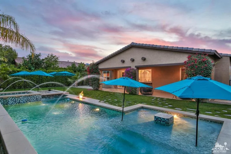 19 Via Santo Tomas, Rancho Mirage, CA 92270