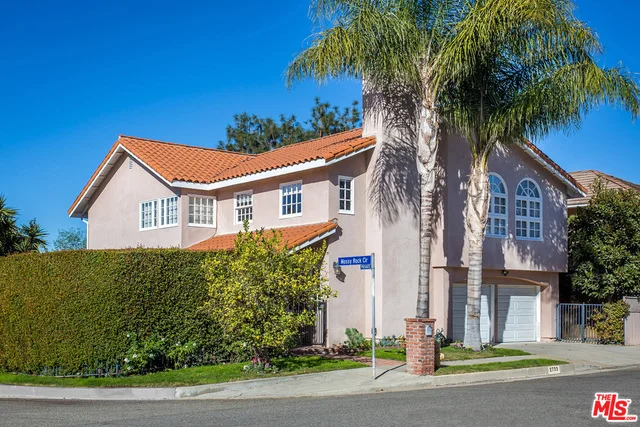2733 Angelo, Los Angeles, CA 90077