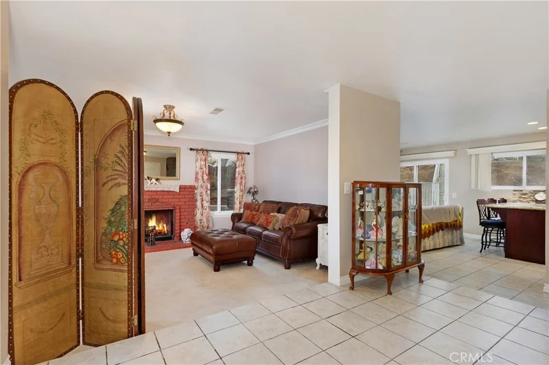 7909 Bolton, Riverside, CA 92503