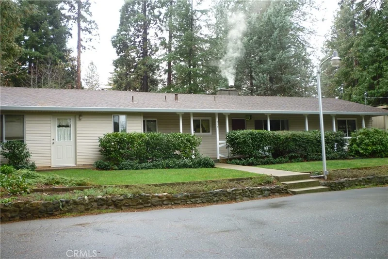 914 Waggoner, Paradise, CA 95969