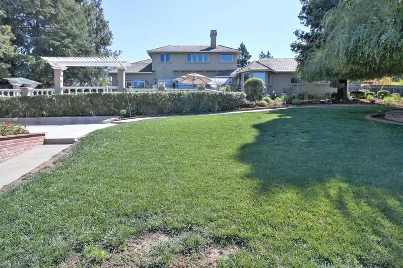 101 Crider, Los Gatos, CA 95032