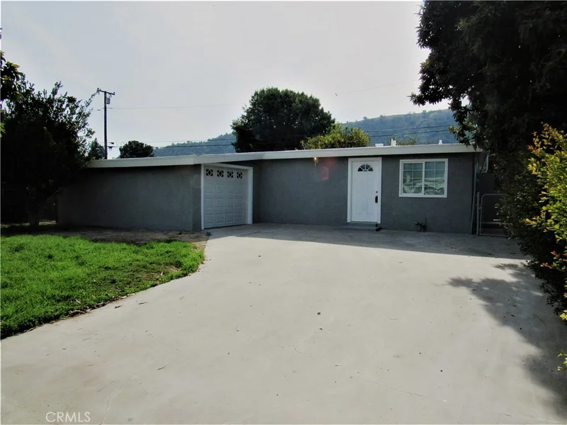 1864 Denison, Pomona, CA 91766