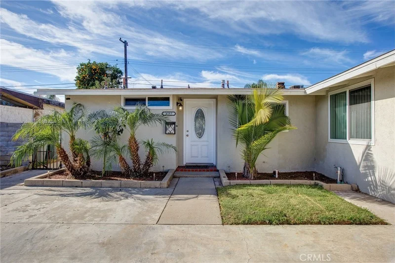 8583 Los Altos, Buena Park, CA 90620