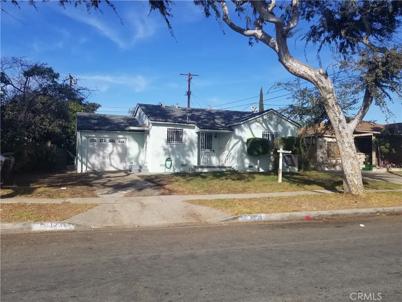 1231 119th, Los Angeles, CA 90044