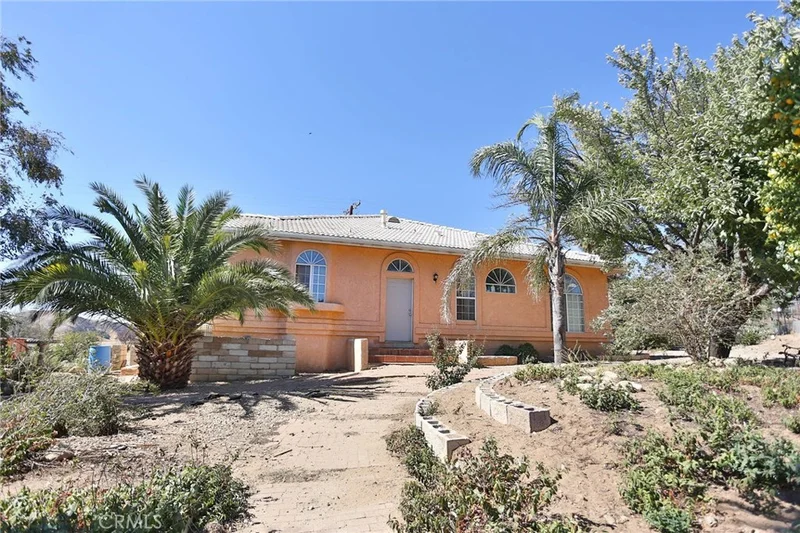 8935 Bluff, Banning, CA 92220