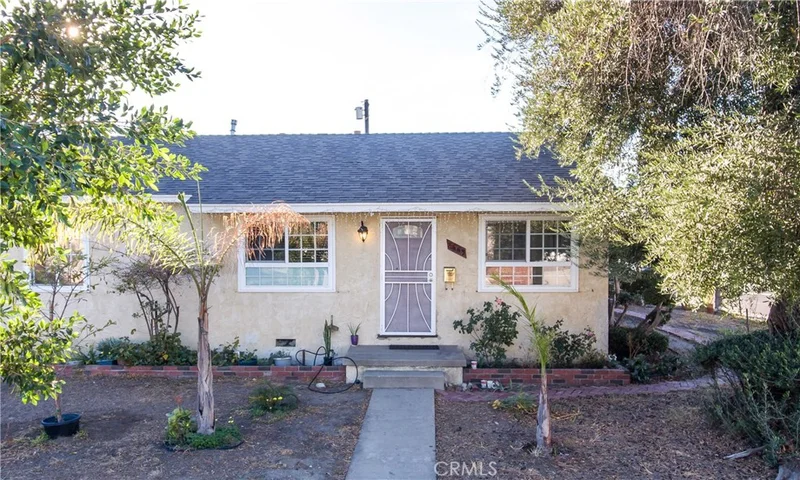 8559 Minuet, Panorama City, CA 91402