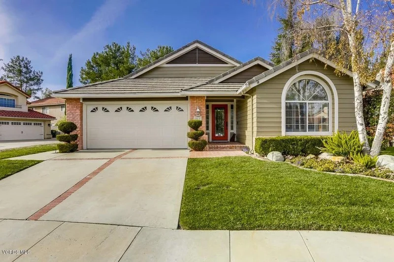 511 Newhaven, Oak Park, CA 91377
