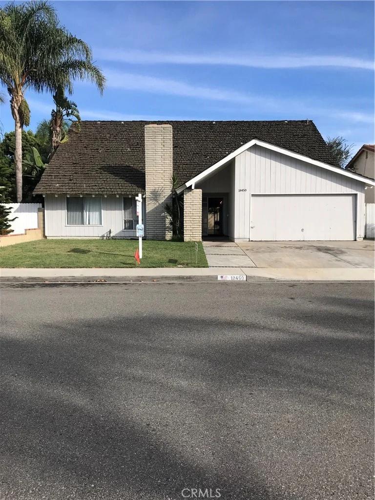 18450 Santa Carlotta St, Fountain Valley, CA 92708