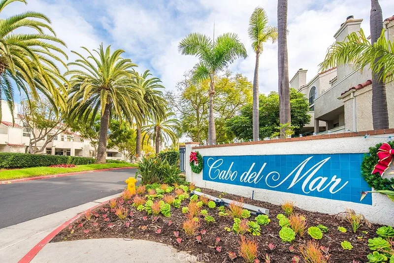 5071 Dorado #202, Huntington Beach, CA 92649