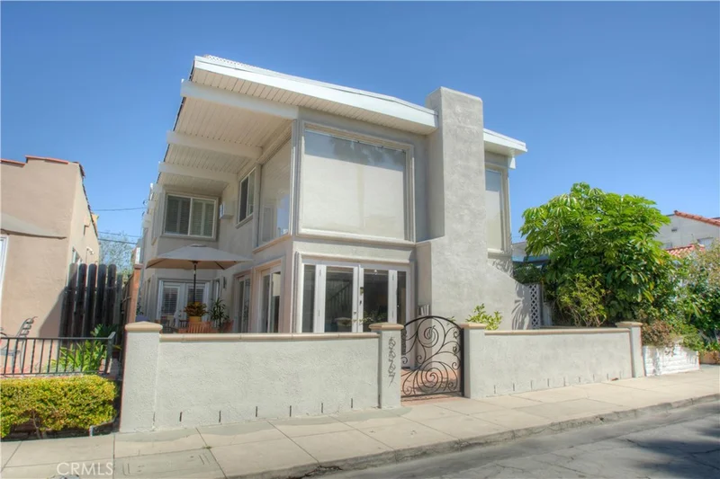 5567 Saint Irmo, Long Beach, CA 90803