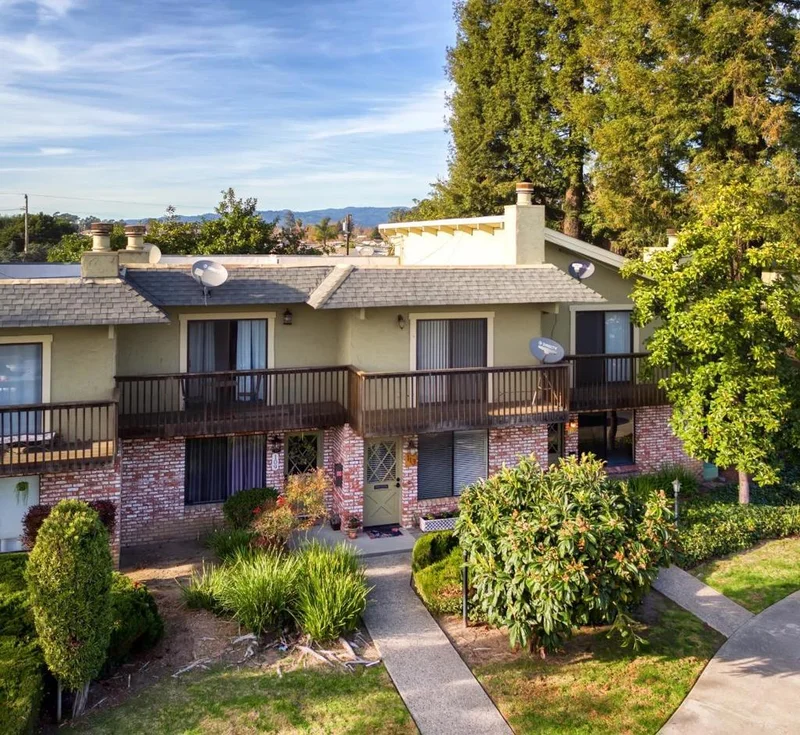 113 Lynbrook, Watsonville, CA 95076