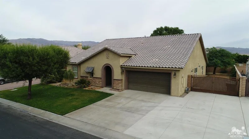 41340 Farmer, Indio, CA 92203