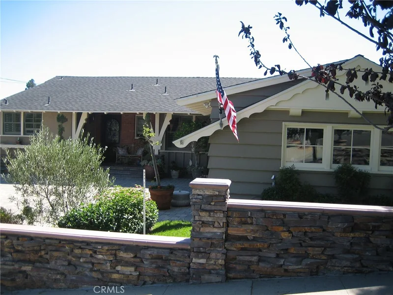 1853 Santa Cruz, San Pedro, CA 90732