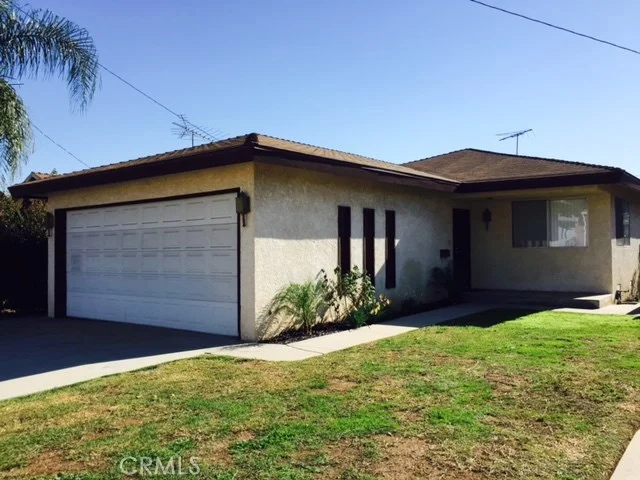 4504 132nd, Hawthorne, CA 90250