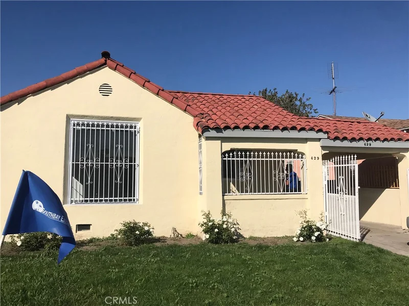 429 74th, Los Angeles, CA 90003