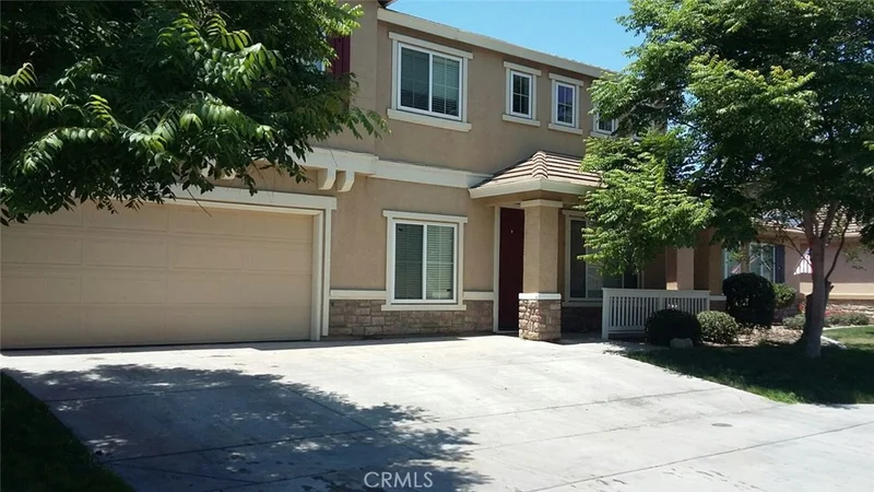 187 Oleander, Chowchilla, CA 93610