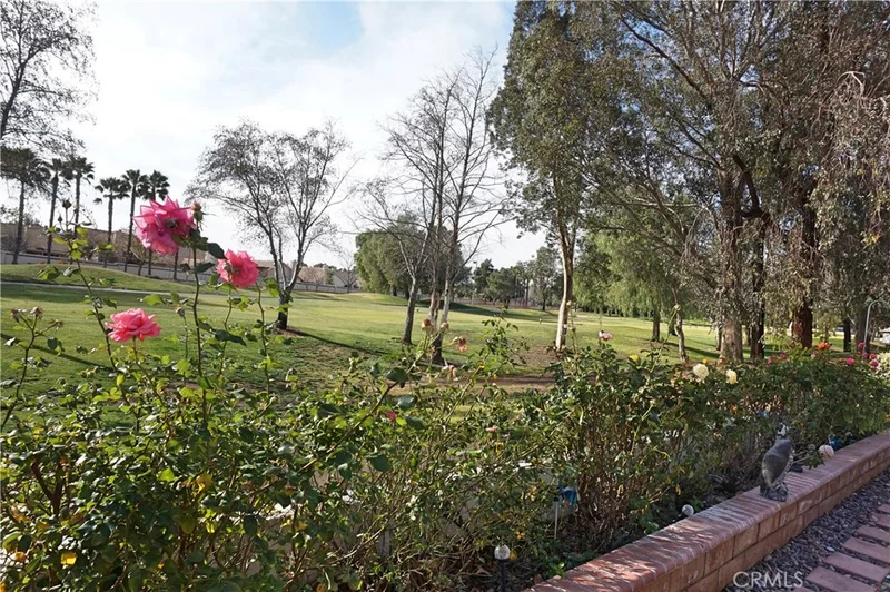 785 Twin Hills, Banning, CA 92220