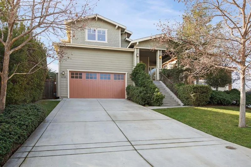 270 Oakview, San Carlos, CA 94070