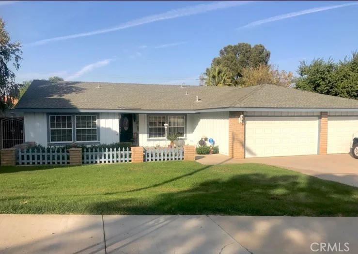 275 Loma Roja, Colton, CA 92324