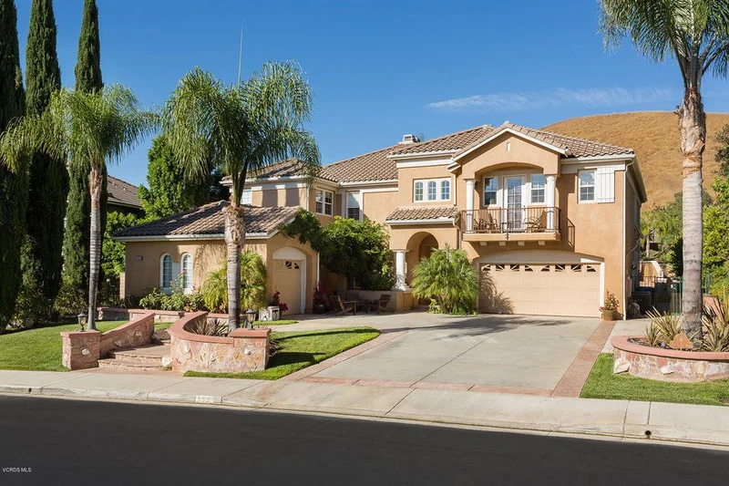 558 Rustic Hills, Simi Valley, CA 93065