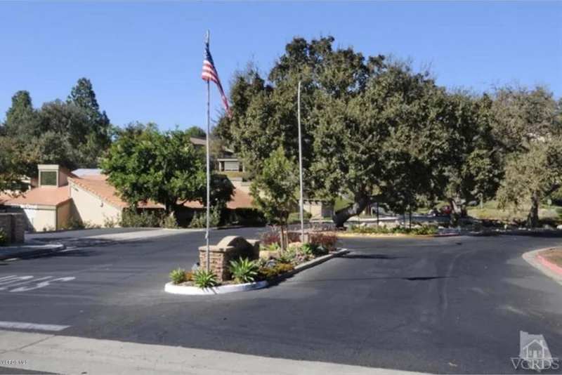 427 Arbor Lane #103, Thousand Oaks, CA 91360