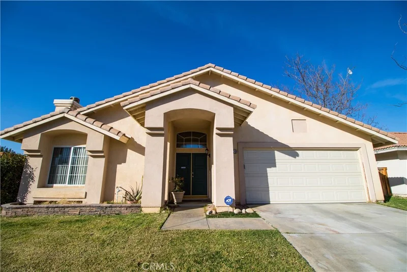 909 Shana, San Jacinto, CA 92583
