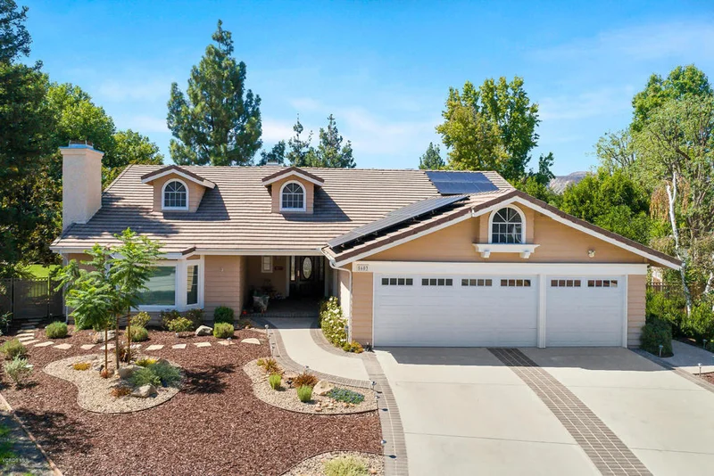 5603 Middle Crest, Agoura Hills, CA 91301