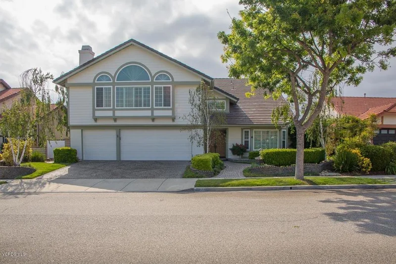 769 Chantry, Simi Valley, CA 93065