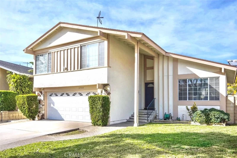 12503 Semora, Cerritos, CA 90703