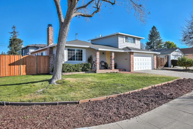 1184 Lynbrook, San Jose, CA 95129