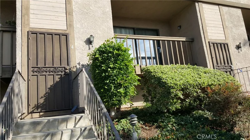 850 157th #4, Gardena, CA 90247