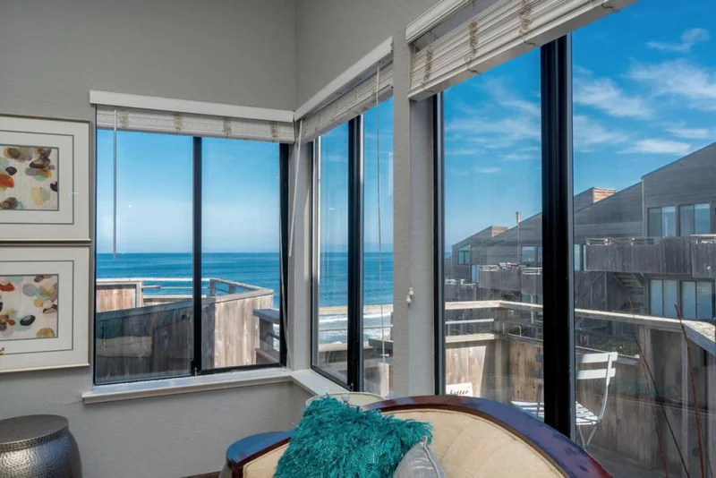 1 Surf #225, Monterey, CA 93940